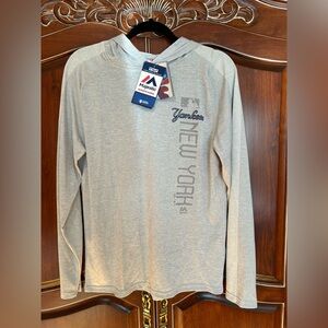 Majestic New York Yankees Light Gray Long Sleeve